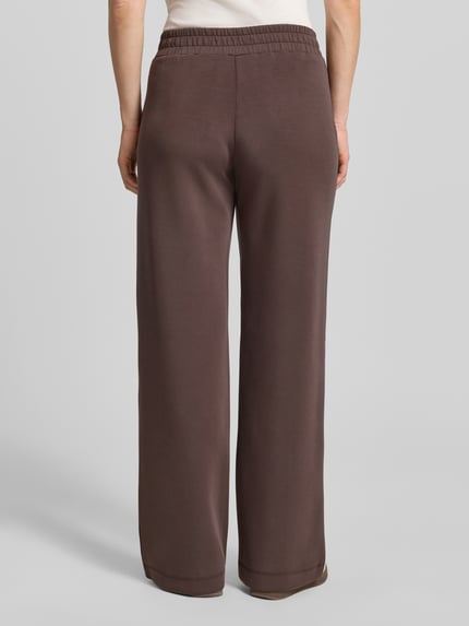 GUESS Activewear Straight fit stoffen broek met modal-aandeel model 'Olympe' Chocoladebruin - 5