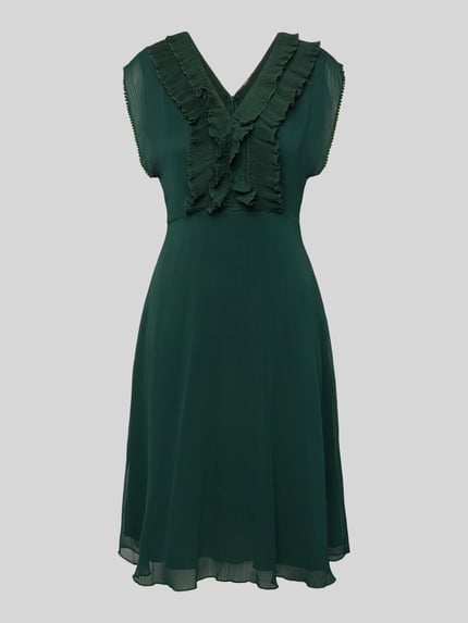 Knielanges Kleid mit Rüschen und V-Ausschnitt Shop The Look MANNEQUINE