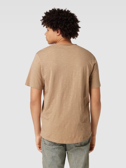 JACK & JONES T-Shirt in unifarbenem Design Oliv 5