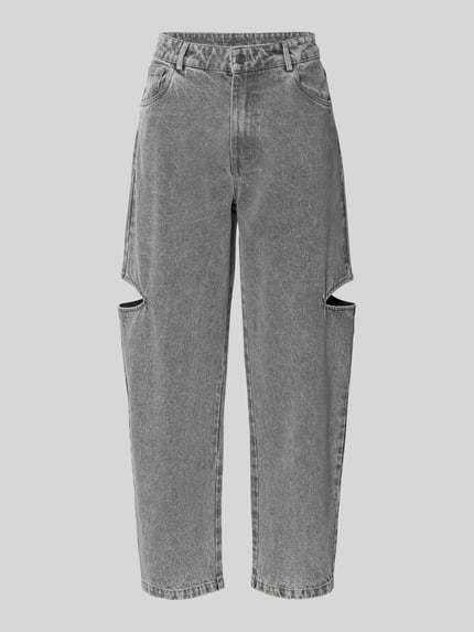 Produktfoto, Mom Fit Jeans mit Cut Out von Karo Kauer aus Reine Baumwolle, graue Waschung, Knopf-Reißverschluss, 5-Pocket-Design