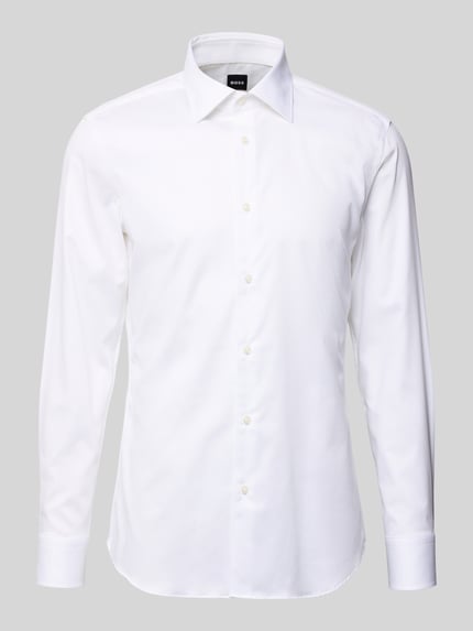 Produktfoto, Slim Fit Businesshemd aus Baumwoll-Mix Modell 'HANK' von BOSS in Unifarben, Struktur, Kentkragen, durchgehende Knopfleiste, Langarm, Rumpfabschluss leicht abgerundet, bügelleicht, 1-Knopf-Manschette, Material Baumwoll-Mix