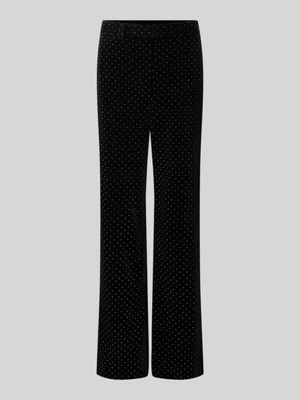 Produktfoto, Hose aus Velours Modell 'HELLA' von YAS in Schwarz mit Allover-Punktmuster, Straight Fit, sanfte Oberfläche, Kontext: Damen Hose von YAS, Velours, Straight Fit, Modell 'HELLA', Allover-Look, Bundweite bei Größe S: 39 cm, Innenbeinlänge bei Größe S: 80 cm.