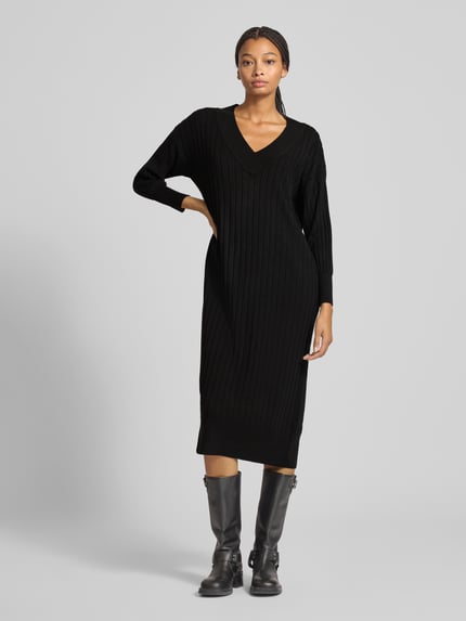 ONLY Fließendes Strickkleid mit V-Ausschnitt Modell 'NEW TESSA' Black 4