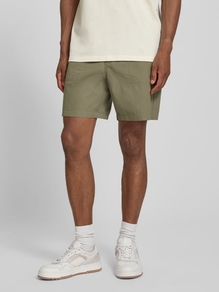 Barbour Regular Fit Chinoshorts aus reiner Baumwolle Modell 'SHERBURN' Oliv 4