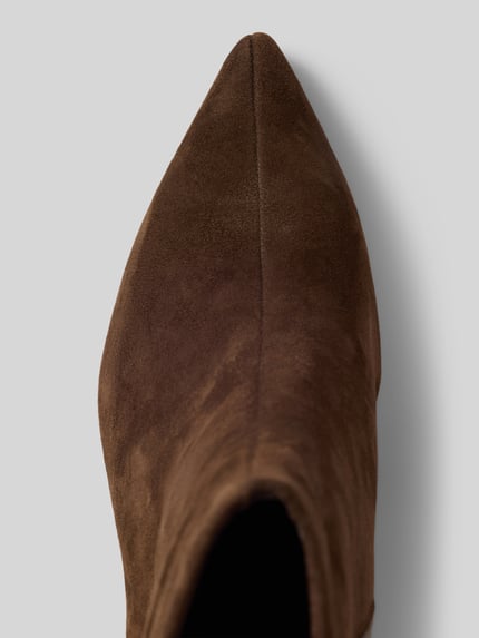 Productfoto, bruin rundleer met zachte textuur, Stiefeletten aus echtem Rindsleder van Tamaris, Dames Stiefeletten van Tamaris