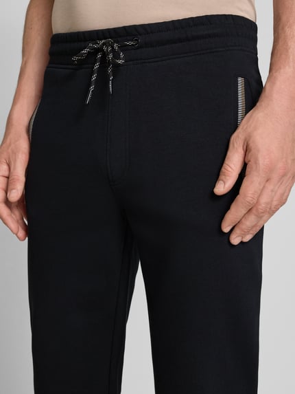 bugatti Sweatpants mit elastischem Bund Black 3