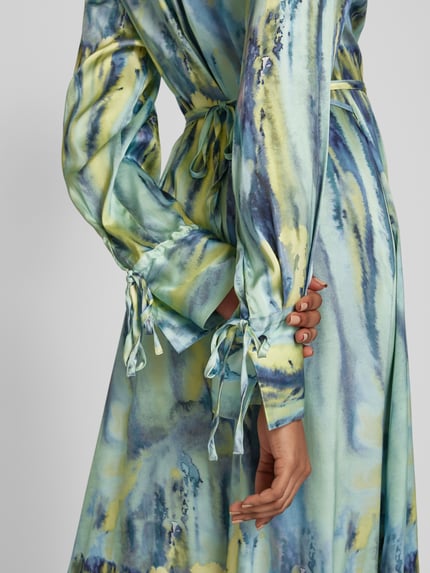 Gestuz Maxikleid mit Bindegürtel Modell 'Walery' Helltuerkis 3