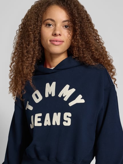 Tommy Jeans Regular Fit Hoodie aus Baumwoll-Mix  Marine 3