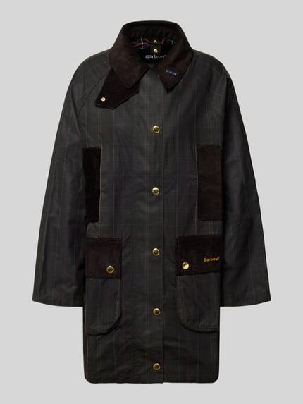 Produktfoto, Regular Fit Funktionsjacke aus reiner gewachster Baumwolle von Barbour, Damen Funktionsjacke, dunkelgrün, goldene Knöpfe, Textur matt