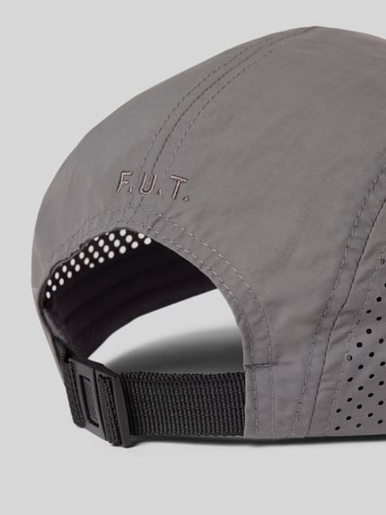 Produktfoto, szara czapka z daszkiem z nylonu, nadruk z logo, regulowana długość, model 'NYLON LIGHTWEIGHT' od HALO