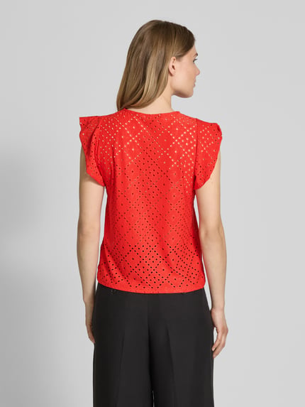 VERO MODA Regular Fit T-Shirt mit Lochstickmuster Muster 'TASSA' Rot 5