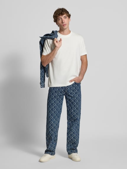 Calvin Klein Jeans Jeansy z prostą nogawką i detalem z logo Jeansowy niebieski 1