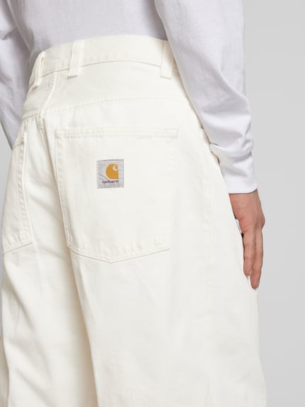 Carhartt Work In Progress Jeansshorts mit Eingrifftaschen Modell 'BRANDON' Weiss 3