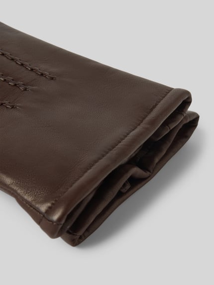 Productfoto, Handschoenen uit echt leer met touchscreenfunctie van Akaroa, heren, drukknoopsluiting, sierranden, bruine kleur, gladde textuur