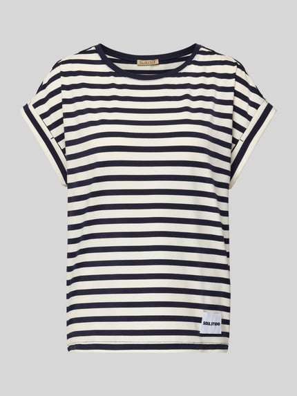 Produktfoto, Oversized T-Shirt mit Label-Detail von Smith and Soul, schwarz-weiß gestreift, Baumwoll-Mix mit Lyocell-Anteil, Rundhalsausschnitt