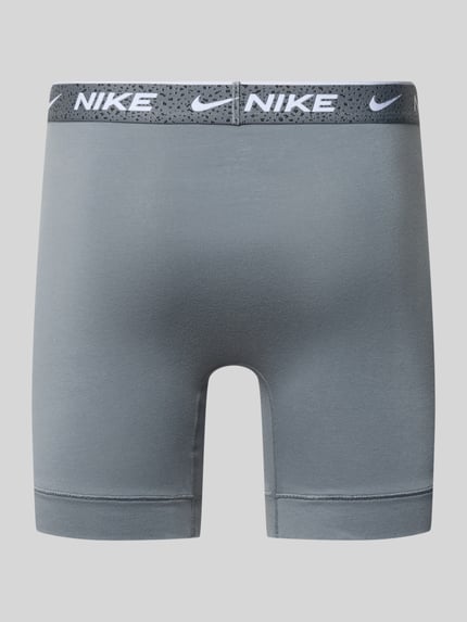 Produktfoto, Trunks im 3er-Pack mit Elastischer-Logo-Bund von Nike in Grau, Baumwoll-Mix mit Stretch-Anteil, Körpernaher-Schnitt