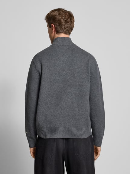 JACK & JONES Sweter z dzianiny z prążkowanymi wykończeniami model ‘NORREBRO’ Ciemnoszary melanż 5