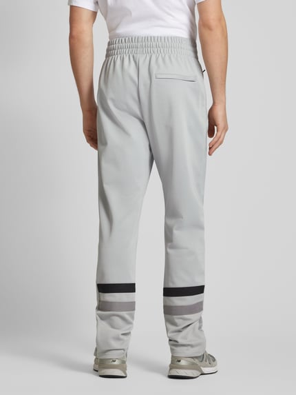ellesse Regular Fit Trackpants mit Label-Badge Modell 'PALMINTERI' Hellgrau 5