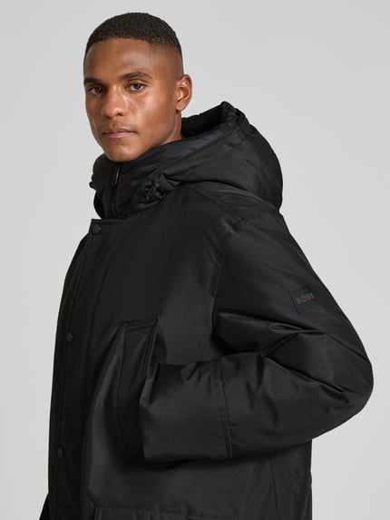 BOSS Orange Parka o kroju relaxed fit z kapturem model ‘OSIASS1’ Czarny 3