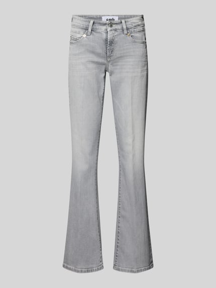Produktfoto, Flared Fit Jeans aus Baumwoll-Mix von Cambio in hellgrau, 5-Pocket-Design, Knopf- und Reißverschluss, Damenmode.