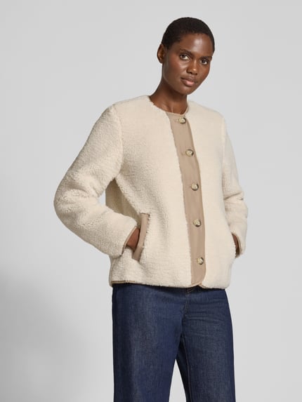 VERO MODA Regular Fit Webpelzjacke mit Knopfleiste Modell 'FRANCESCA' Ecru 4