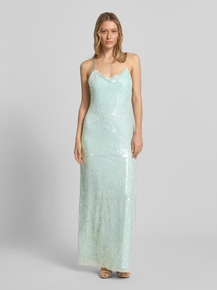 Frauenmodel trägt Maxikleid mit Pailletten und Wasserfall-Ausschnitt von Jake*s Cocktail aus Material-Mix mit Stretch-Anteil, figurbetont, pastell, schimmernd, Ganzkörperansicht von vorne.
