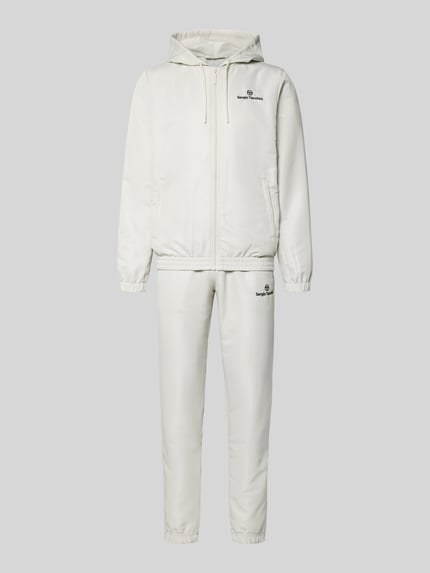 Produktfoto, weißer Regular Fit Tracksuit mit Logo-Stitching Modell 'Carson' von SERGIO TACCHINI, elastische Abschlüsse, Reißverschluss, Kapuze mit Tunnelzug, Eingrifftaschen, glatte Textur, Herren, Bundweite 38 cm, Rückenlänge 67 cm, Schulterbreite 43 cm, Ärmellänge 70 cm, Innenbeinlänge 76 cm
