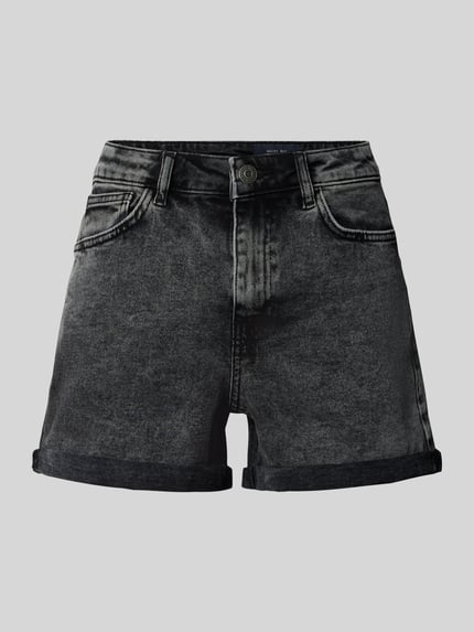 Produktfoto, High Waist Jeansshorts mit Umschlag Modell 'MONI' von Noisy May aus schwarzem Baumwoll-Elasthan-Mix, Regular-Fit, sichtbare Eingrifftaschen, strukturierte Denim-Oberfläche, Kontrastnähte, Bundweite 38 cm, Innenbeinlänge 9 cm, für Damen