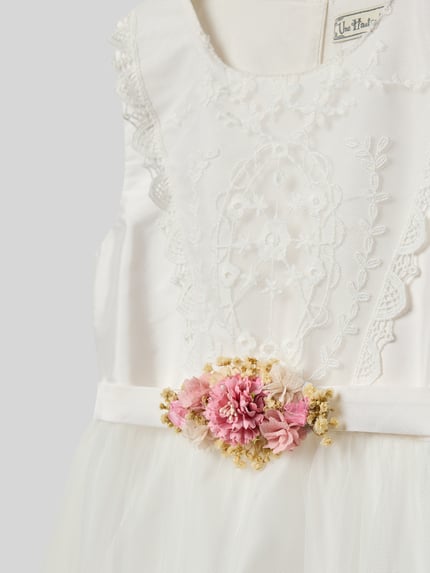Une Hautre Couture Kleid mit floralem Besatz Offwhite 2