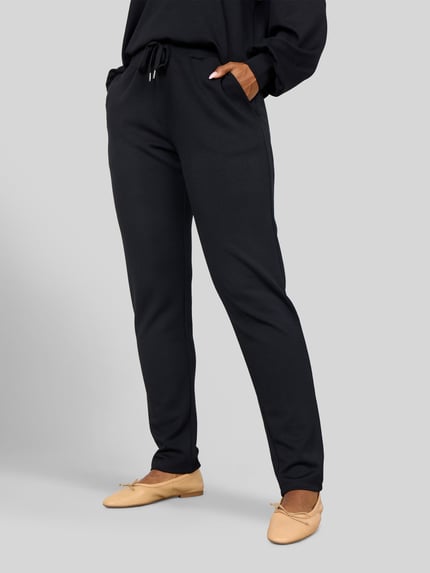 Soyaconcept Spodnie dresowe o kroju regular fit z mieszanka modalu model 'SC-BANU 157' Czarny 4