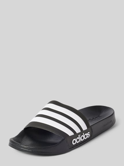 adidas Sportswear Klapki z detalami z logo model ‘ADILETTE SHOWER’ Czarny 1