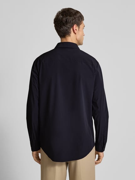Armani Exchange Regular Fit Freizeithemd mit Kentkragen Marine 5