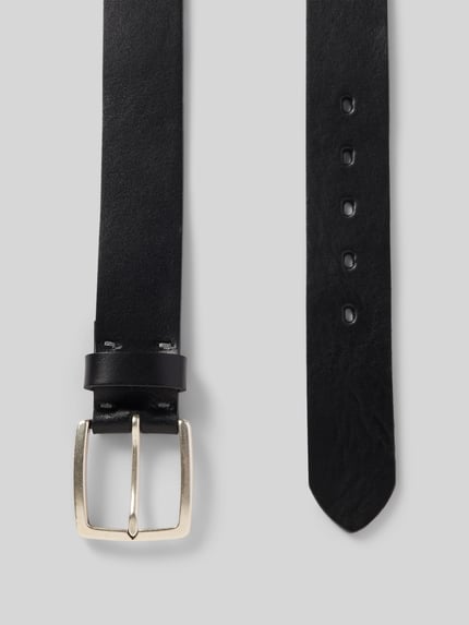 Produktfoto, schwarzer Gürtel mit Dornschließe Modell 'JEANSER' von Lloyd Men's Belts, klassische Form, glatte Textur, 4 cm Breite.