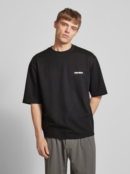 REVIEW T-shirt o kroju oversized z nadrukiem z logo Czarny 4