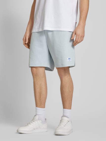 HUGO Blue Regular Fit Sweatshorts mit Strukturmuster Modell 'Nuwafflo' Hellblau 4