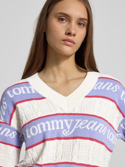 Tommy Jeans Sweter z dzianiny o kroju regular fit z czystej bawełny Złamany biały 3