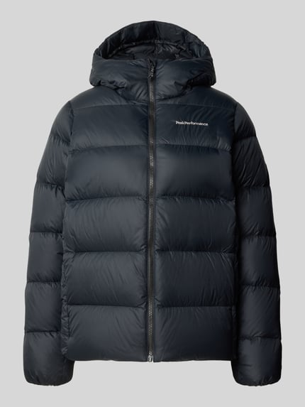 Produktfoto, dunkelblaue Steppjacke mit Füllung aus Alcantara-Alpaka-Mix, Kapuze, Reißverschluss, Label-Stitching, Peak Performance