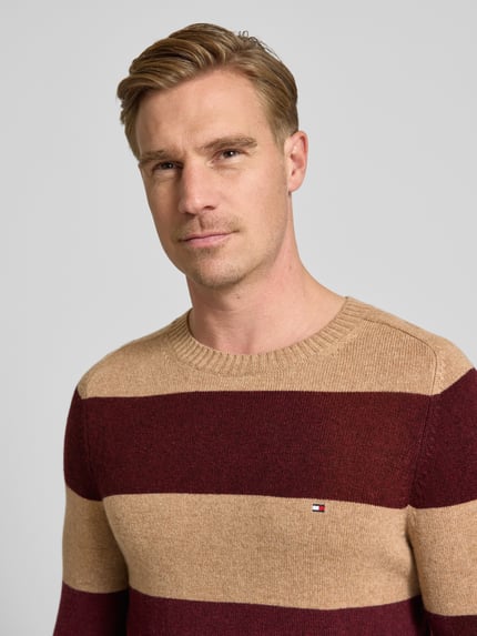 Tommy Hilfiger Regular Fit Strickpullover aus feinster Wolle Bordeaux Melange 3