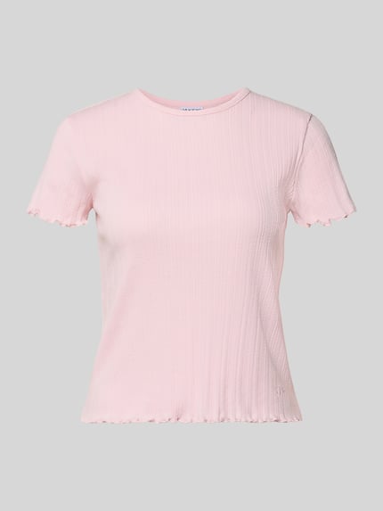 Produktfoto, T-Shirt mit Muschelsaum von JAKE*S STUDIO WOMAN, jasnoróżowa bawełna, prosty krój, okrągły dekolt, muszlowe wykończenie