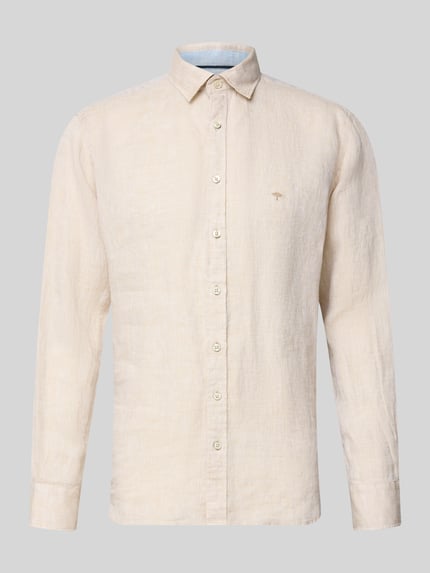 Produktfoto, Slim Fit Leinenhemd mit Haifischkragen von Fynch-Hatton in Beige, reines Leinen, Label-Stitching, feine Webstruktur, lange Ärmel