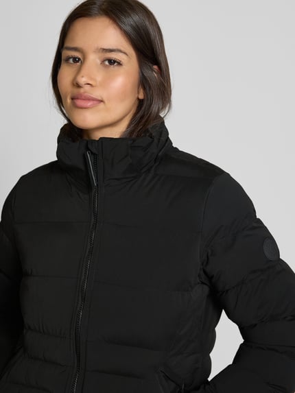 Cars Jeans Kurtka w stylu puffer z kieszeniami zapinanymi na zamek błyskawiczny model 'MONYA' Czarny 3
