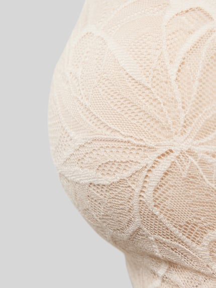 Triumph Balconettebeha, model 'Body Makeup Illusion Lace' Beige - 2