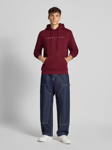 Tommy Jeans Regular Fit Hoodie aus Baumwoll-Mix Bordeaux 1