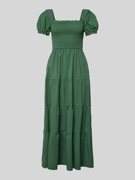 Produktfoto, Maxikleid mit Smok-Details und Karree-Ausschnitt von Apricot aus Reine Baumwolle in sattem Grün, taillierter Schnitt, Rüschenärmel, gleichmäßiger Fall, Rückenlänge 116 cm, Brustweite 32 cm, Ärmellänge 21 cm.