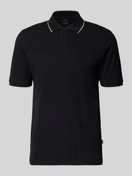Produktfoto, Slim Fit Poloshirt mit Stitching von Jack & Jones Premium, czarna bawełna, krój slim fit, haft, listwa guzikowa, długość tyłu w rozmiarze M 70 cm
