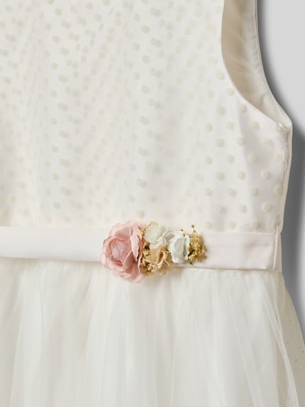 Productfoto, Regular Fit Kleid met florale afwerking van Une Hautre Couture, katoenmix, mouwloos, witte tinten, detailopname