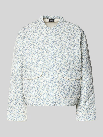 Produktfoto, Regular Fit Hemdjacke mit Allover-Muster Modell 'HALLIE' von Only, florales Muster in Blau und Weiß, Stehkragen, Pattentaschen