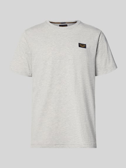Produktfoto, T-Shirt mit Label-Details und Rundhalsausschnitt von PME Legend, hellgrau, Baumwoll-Elasthan-Mix, Regular-Fit, Rückenlänge 70 cm bei Größe M