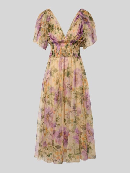 Produktfoto, 'Cocktailkleid mit Smok-Details und V-Ausschnitt' von LACE & BEADS, szyfon, linia a, sukienka midi, dekolt w serek, marszczony detal, rękawy-motylki, długość tyłu w rozmiarze s 102 cm, szerokość w rozmiarze s 38 cm, długość rękawów w rozmiarze s 17 cm, wzór kwiatowy, pastelowe kolory, półprzezroczysta tekstura