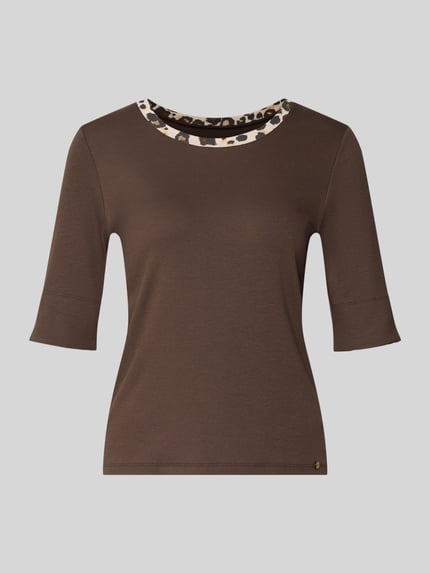 Marc Cain T-Shirt mit kontrastierendem Ausschnittabschluss Mittelbraun 2